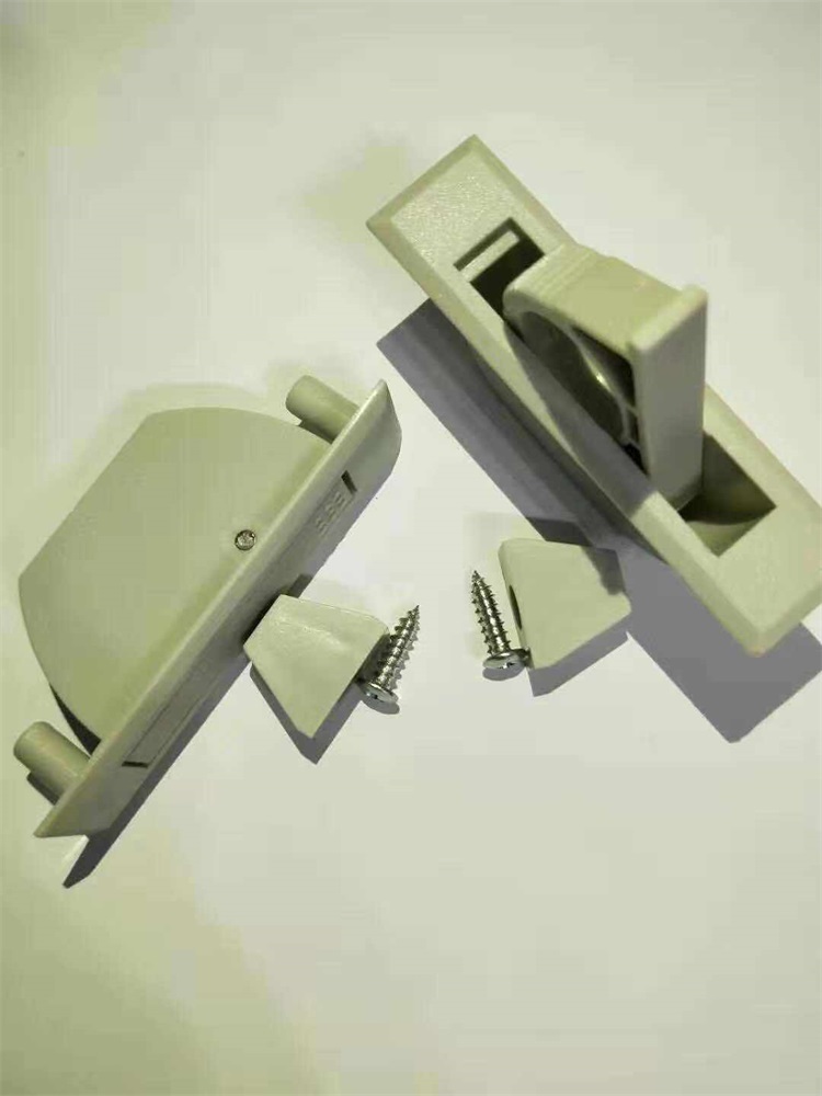 Invisible handle