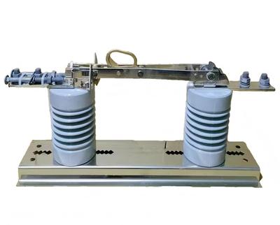 Outdoor isolation switch